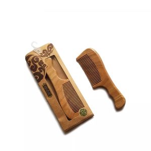 Mata wodden comb